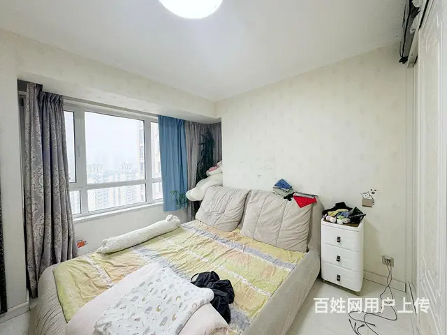 地铁口上的三室两卫 精装修 - 图片 2