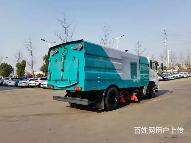 单桥国六12方扫路车视频 现货低价清仓 - 图片 2