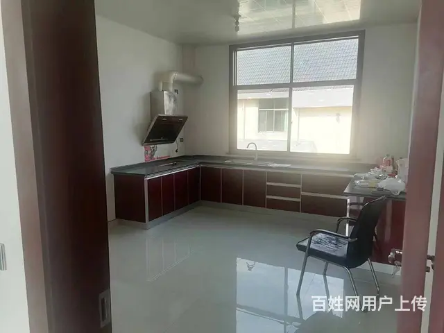 交通方便 停车方便 可进出大车，水电齐全好停车 干净卫生 - 图片 9