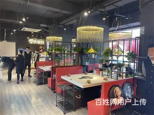 解放东路欧亚商都对面签王之王牛肉串串饭店出兑 - 图片 4