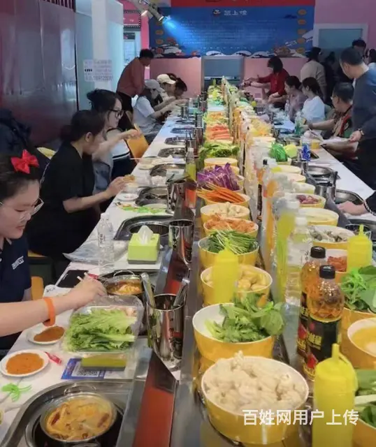 星摩尔购物广场三楼旋转小火锅店出兑： - 图片 2