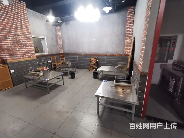 （微易转）美食街烧烤餐饮饭店转让设备齐全 - 图片 3