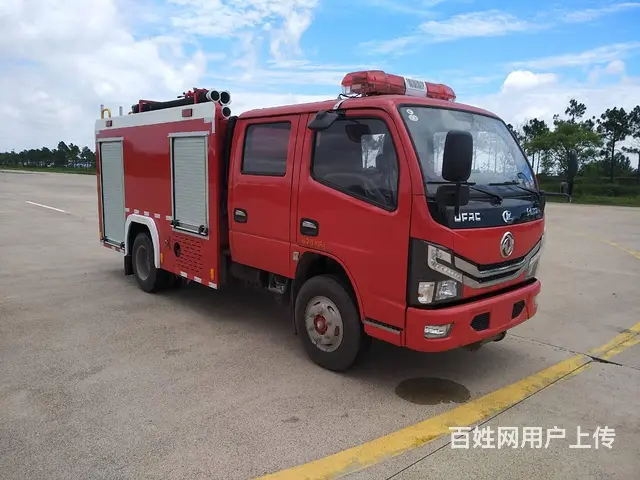 锐铃2吨水罐消防车（全柴）大量现车欢迎来电咨询 - 图片 2