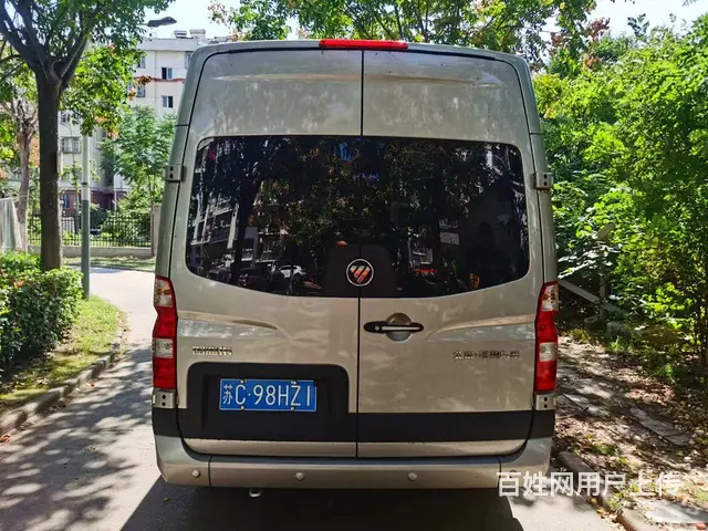 福田图雅诺5米5中顶2、0T福康七座客运单胎 - 图片 4