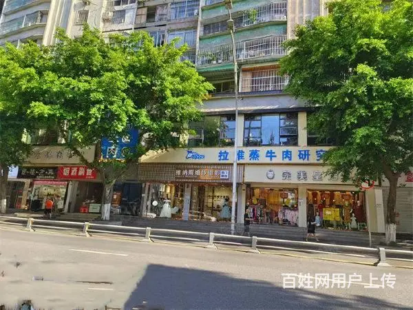 （达州铺源）市内来凤路临街二楼320㎡空铺出租（一拖二门市） - 图片 1