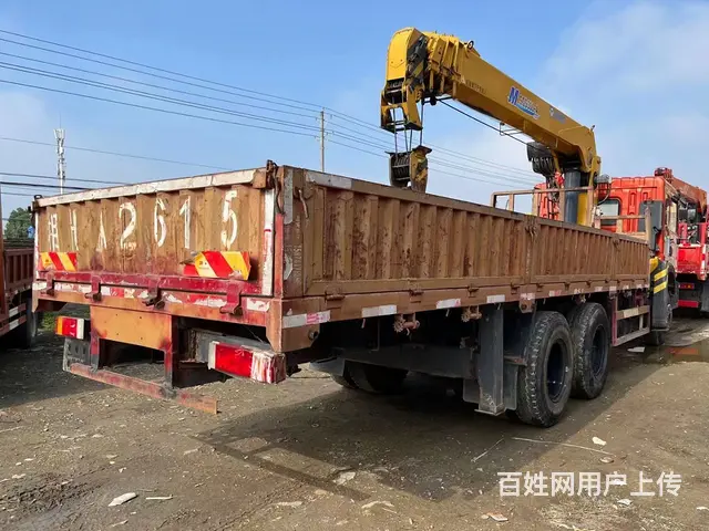 精品徐工12吨短轴距 随车吊 国5 - 图片 2