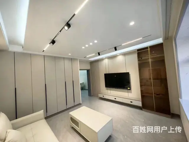 十中十小学区房4楼，房照面积64平米 - 图片 1
