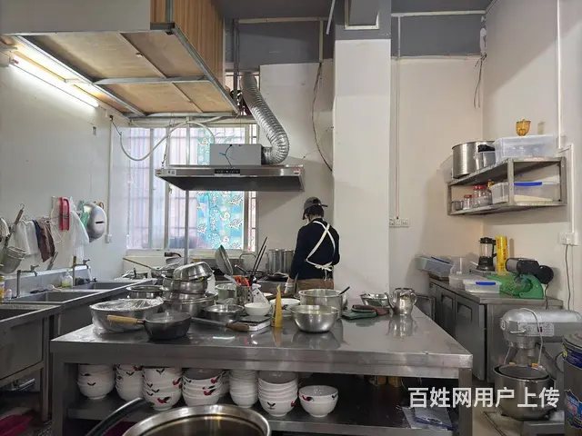 （51旺铺推荐）龙华区金湖街140平餐饮店带大外摆转让 - 图片 6