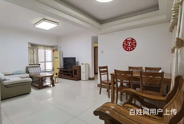 拱北九洲时代电梯精装3房2厅出租，租价3200。近关口和富华 - 图片 2