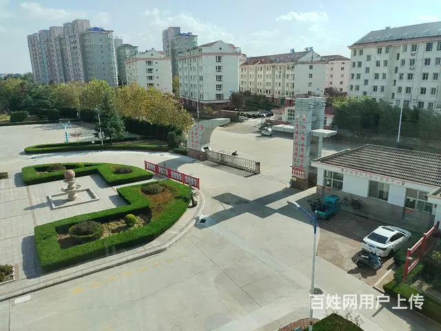 乳山银滩珍珠湾花园二手房5楼76平送储藏室出售 - 图片 1