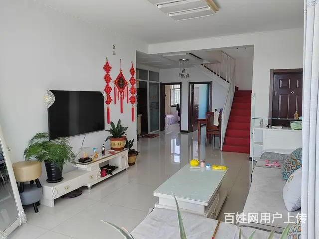 出售：城建财政家属楼161平 - 图片 1