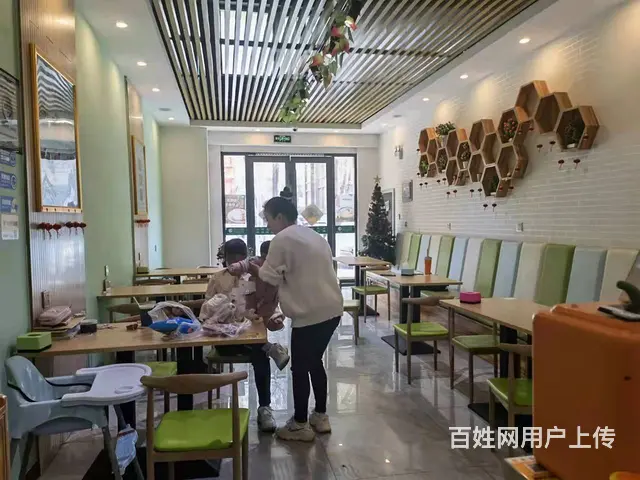 7500(七P）个人城北鼎安名城临街汉堡店带生意转让 - 图片 2