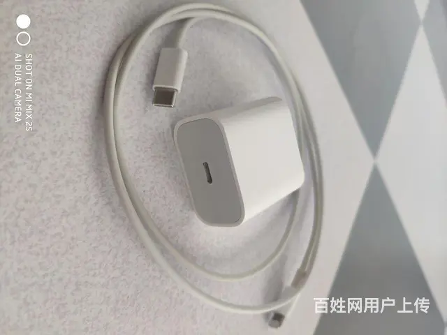 苹果原装充电器 - 图片 1