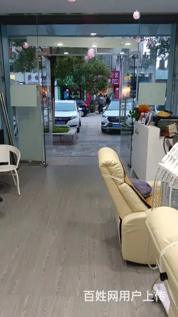 (麦子邦免费找店)转让临街旺铺,人流量大,精装修可面谈! - 图片 1