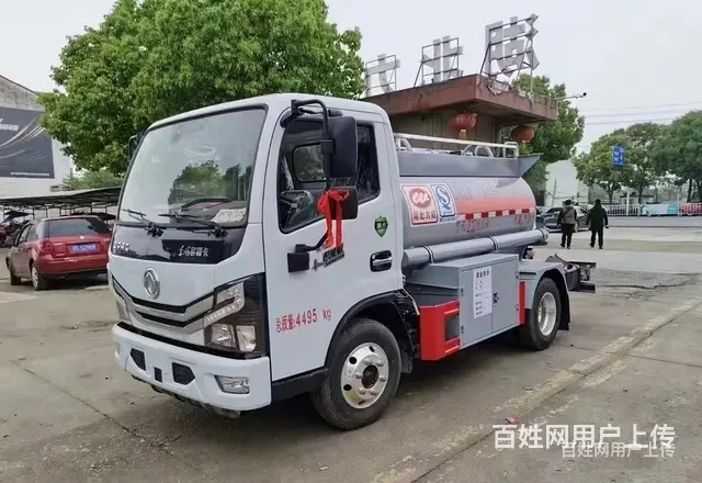 国六东风蓝牌油罐车 新配置报价 - 图片 2