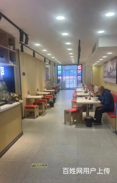 龙潭区十二中旁面馆饭店出兑 - 图片 3