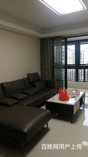 碧桂园，精装，三室两厅一卫，采光很好家具齐全，2800一个月 - 图片 1