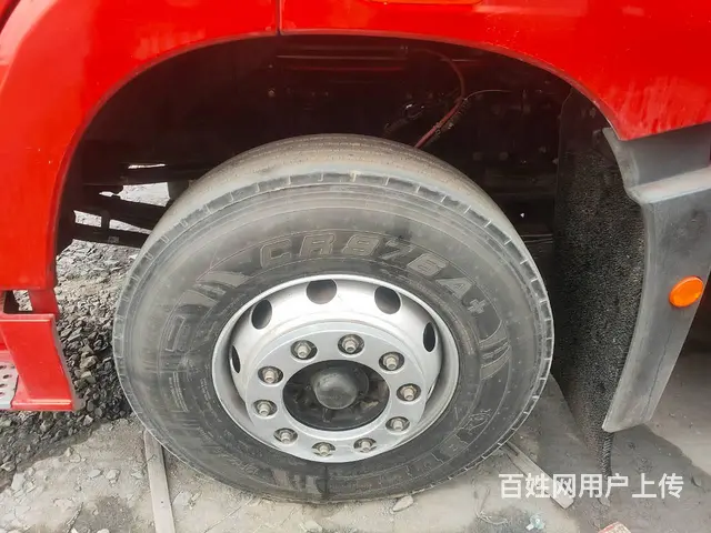 转让二手个人解放JH6 9.6米高栏载货车  国五 - 图片 3