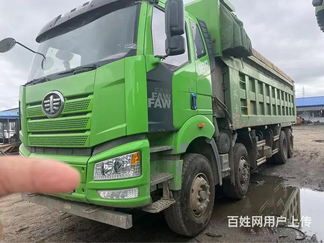 自卸翻斗车 - 图片 1