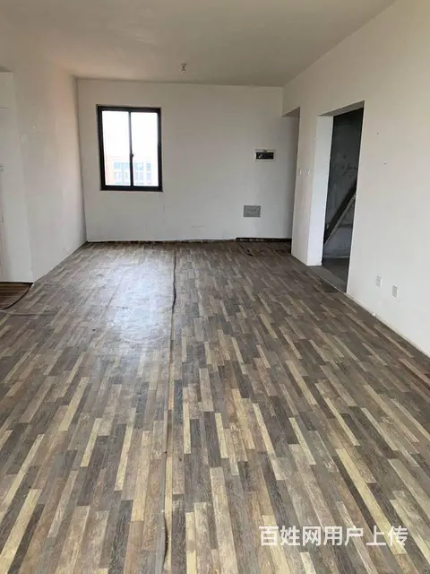 工作室优先！房东直签！3号线轨交房、校园房！简装有车位带花园 - 图片 3