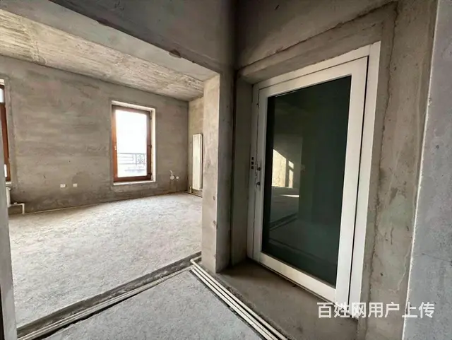 多套临江别墅盛和天下 前后花园 位置560万有钥匙 - 图片 4
