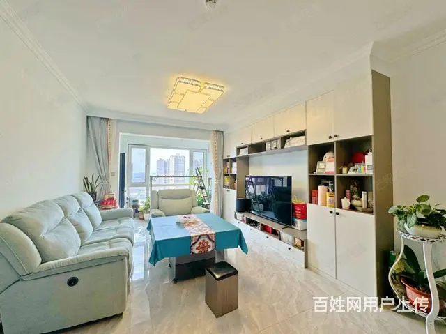 龙之梦地铁口，小商品大世界对过，精装修，两室两厅一卫，南北通 - 图片 1