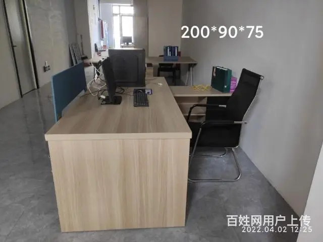办公桌椅 - 图片 2