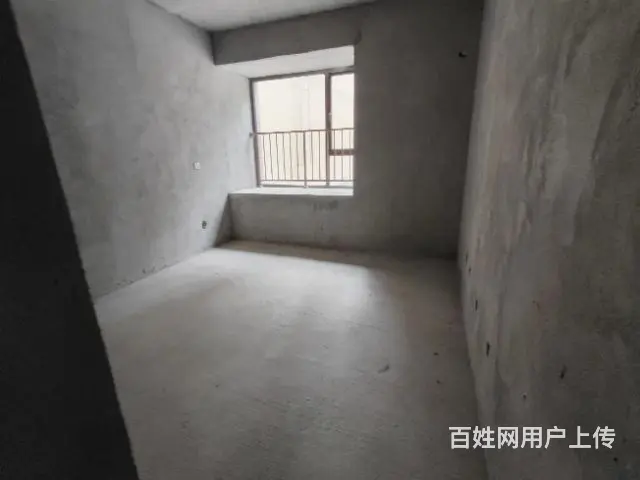 毛坯房三房两厅双卫，带130平米平台 - 图片 5