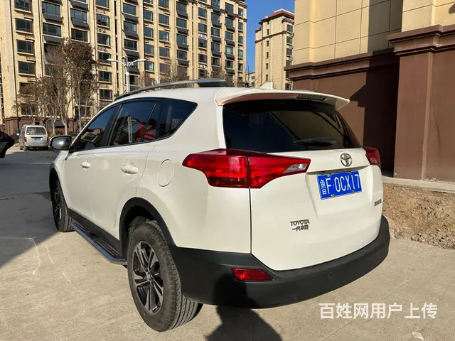 丰田RAV4 2015款 2.0 无级 两驱风尚版 - 图片 9