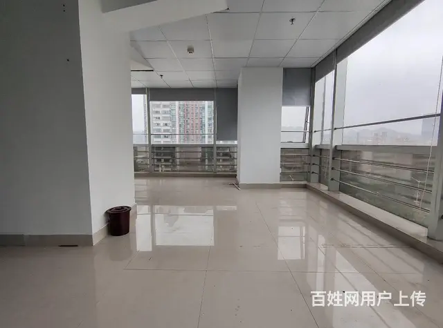 白菜价 珠海市中心 恒和中心193㎡ 精装写字楼 9600 - 图片 4