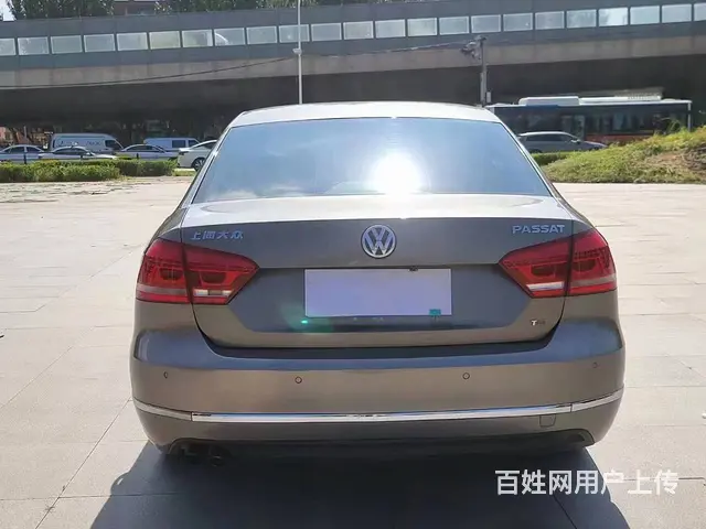 大众 帕萨特 2015款 1.8TSI 双离合 尊荣版 - 图片 9