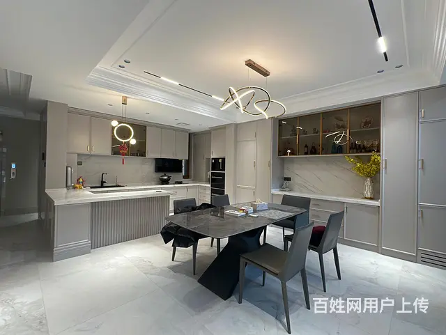 新上外滩首 府下叠挑空客厅现代轻奢豪装没咋住带花园，双车位 - 图片 4