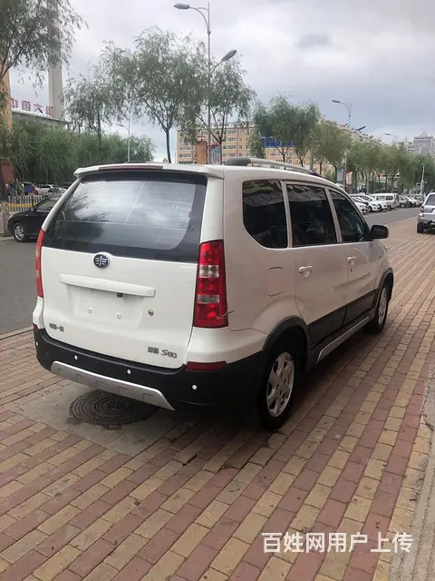 一汽 森雅S80 2013款 1.5 手动 两驱豪华型7座 - 图片 7