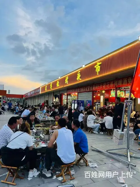 3950（爆铺网）八面风十字路口显眼外摆烧烤店可合作或分租 - 图片 3