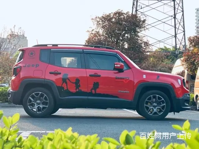 Jeep 自由侠 2017款 1.4T 双离合 180T 动 - 图片 3