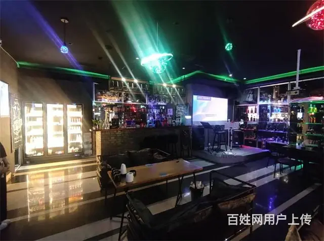 【同城搜铺网免费找店】万达对面120平酒吧转让 - 图片 1