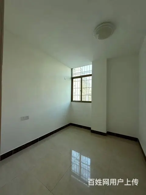 3号线龙归地铁口 普通住宅 精装修 - 图片 1