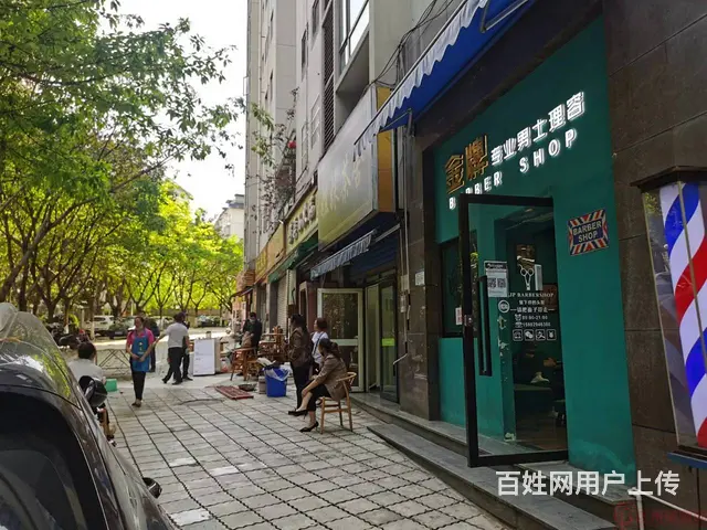 达州铺源网）西外西苑佳居东门33㎡美发店转让（带夹层） - 图片 3