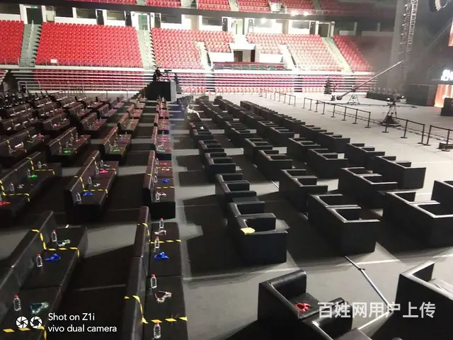 广州出租演讲台帐篷铁马桌椅租赁沙发租赁沙发凳租赁 - 图片 4