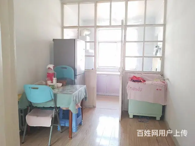 戚谷疃南区重庆街码头小学对面简装两室两厅 很干净 - 图片 3