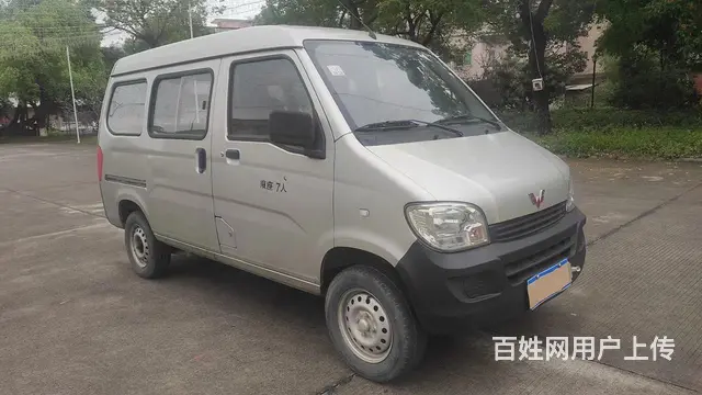 五菱之光面包车 - 图片 3