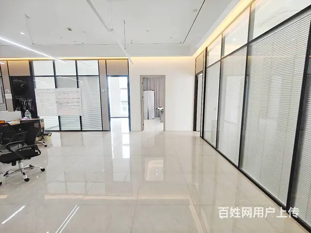 联合中心世纪城地铁口 3.5层高 精装修 大小都有 - 图片 1