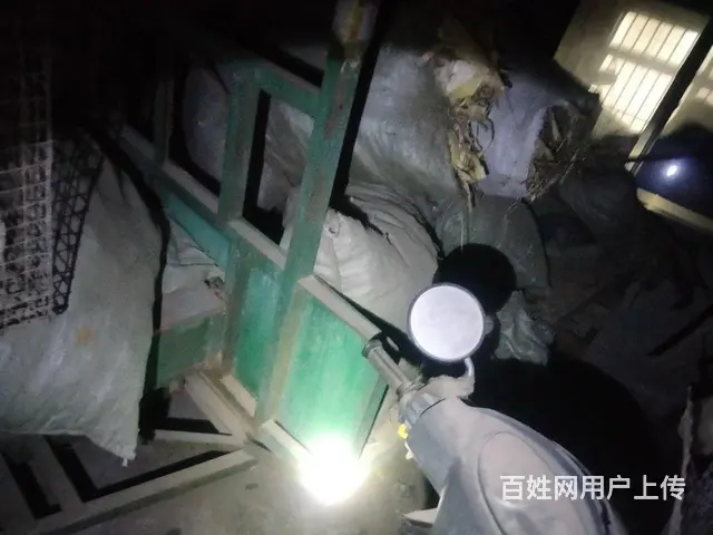 拖拉机平板托盘 - 图片 1