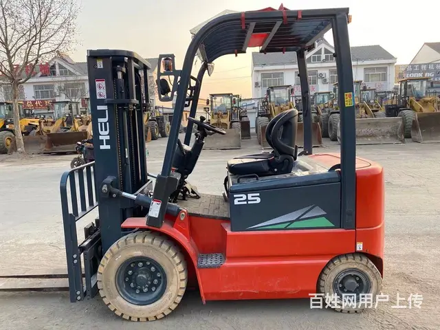 九成新合力2.5吨二手电动叉车，二手叉车转让个人 - 图片 1
