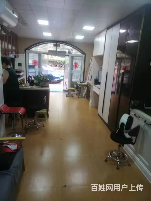 【创美】 金海湾花园临街家居店转让，可空转 - 图片 2
