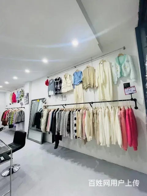 旺铺居）成熟商业服装一条街自助服装店对外整体转让或空转 - 图片 2