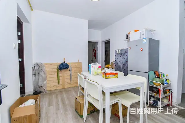 超低单价,不临街,随时腾房330.00万元简装修 - 图片 1