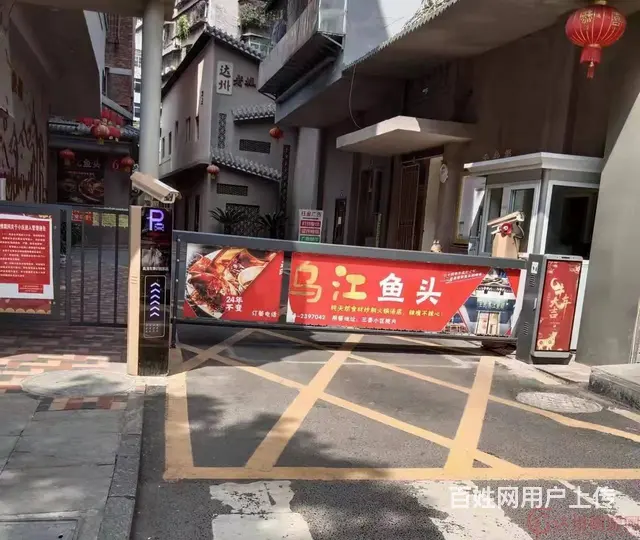 (达州铺源网)市内朝阳农贸市场旁边摩尔斜对面20㎡广告位招租 - 图片 1