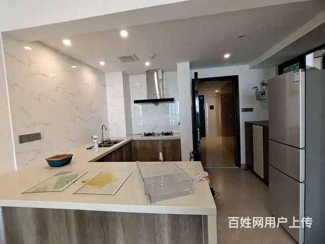 华发峰景湾 看澳门濠江 家具电器齐全 非常干净拎包入住 - 图片 3