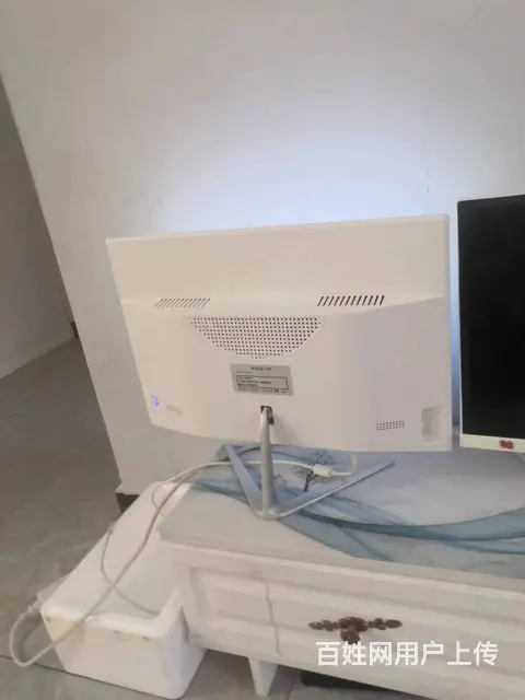 出二台很新超薄一体机i5四线程4G内存128G固态 - 图片 2